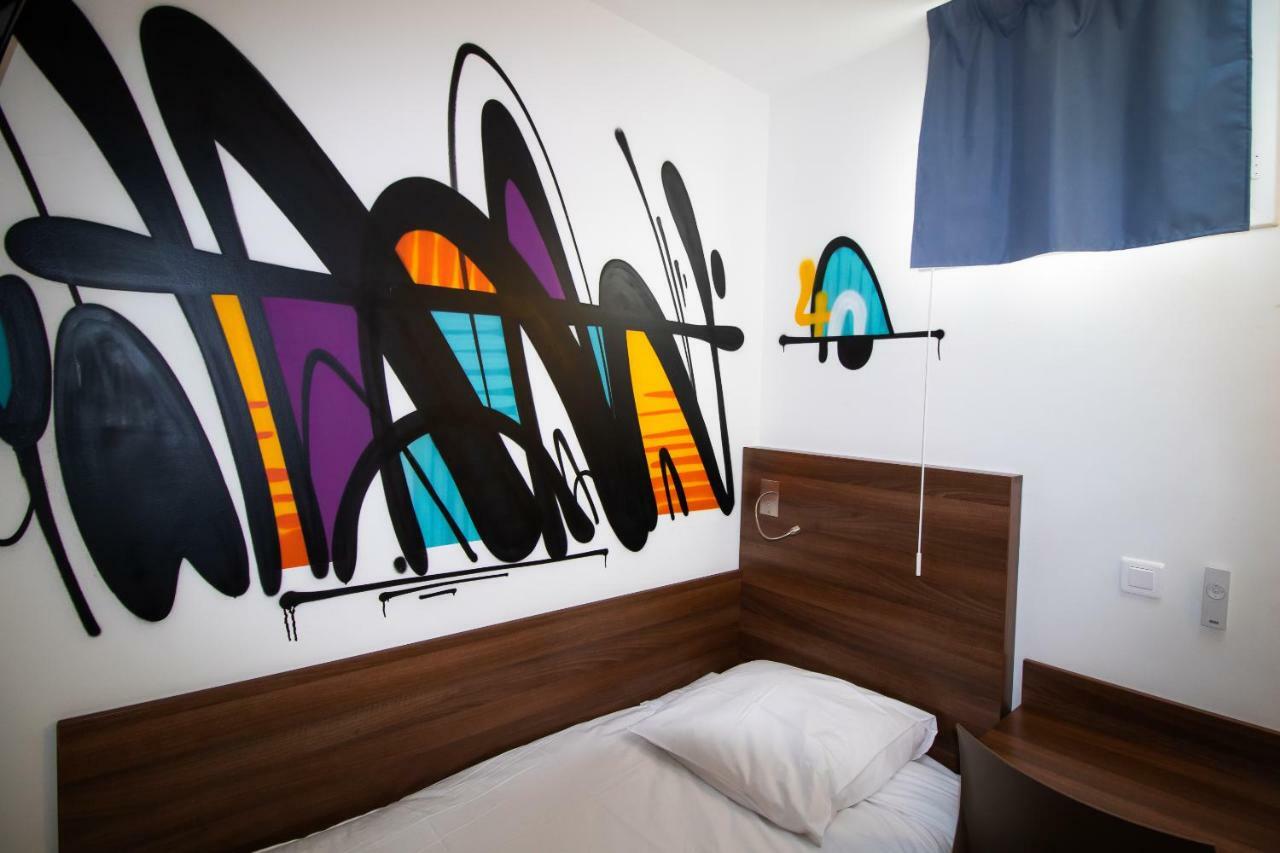 Hotel Le Pastel Toulouse Ngoại thất bức ảnh